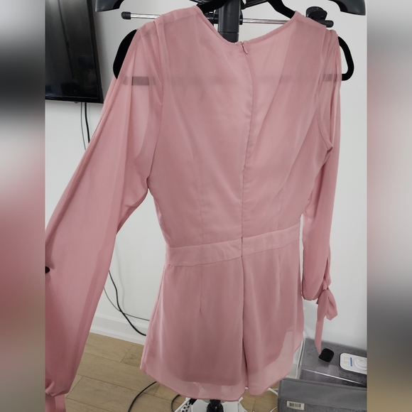 New pink romper with slit sleeves missguided - Picture 4 of 4